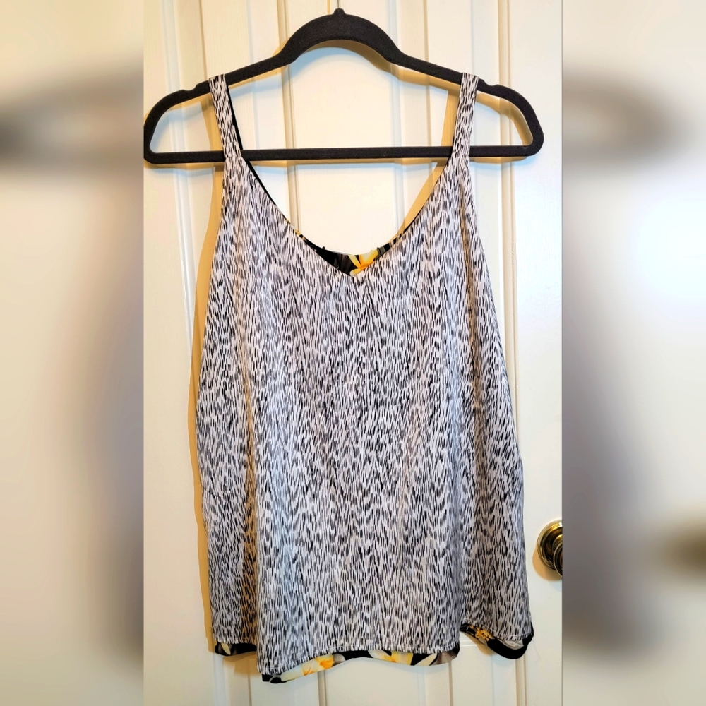 WHBM sz M blouse tank reversible